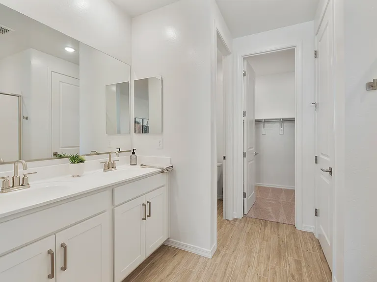 7670 W Saddlehorn Rd — Photo 17