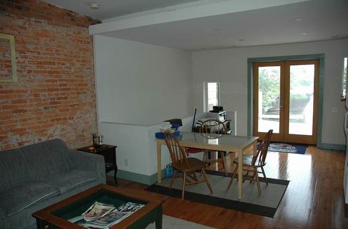 Building Photo 3