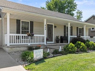 408 Birch St, Excelsior Springs, MO 64024
