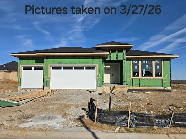 11235 S Gleason Rd, Olathe, KS 66061