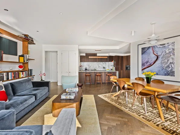 805 Washington Avenue image 1 of 17