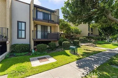 3520 Maricopa St #16 — Photo 30
