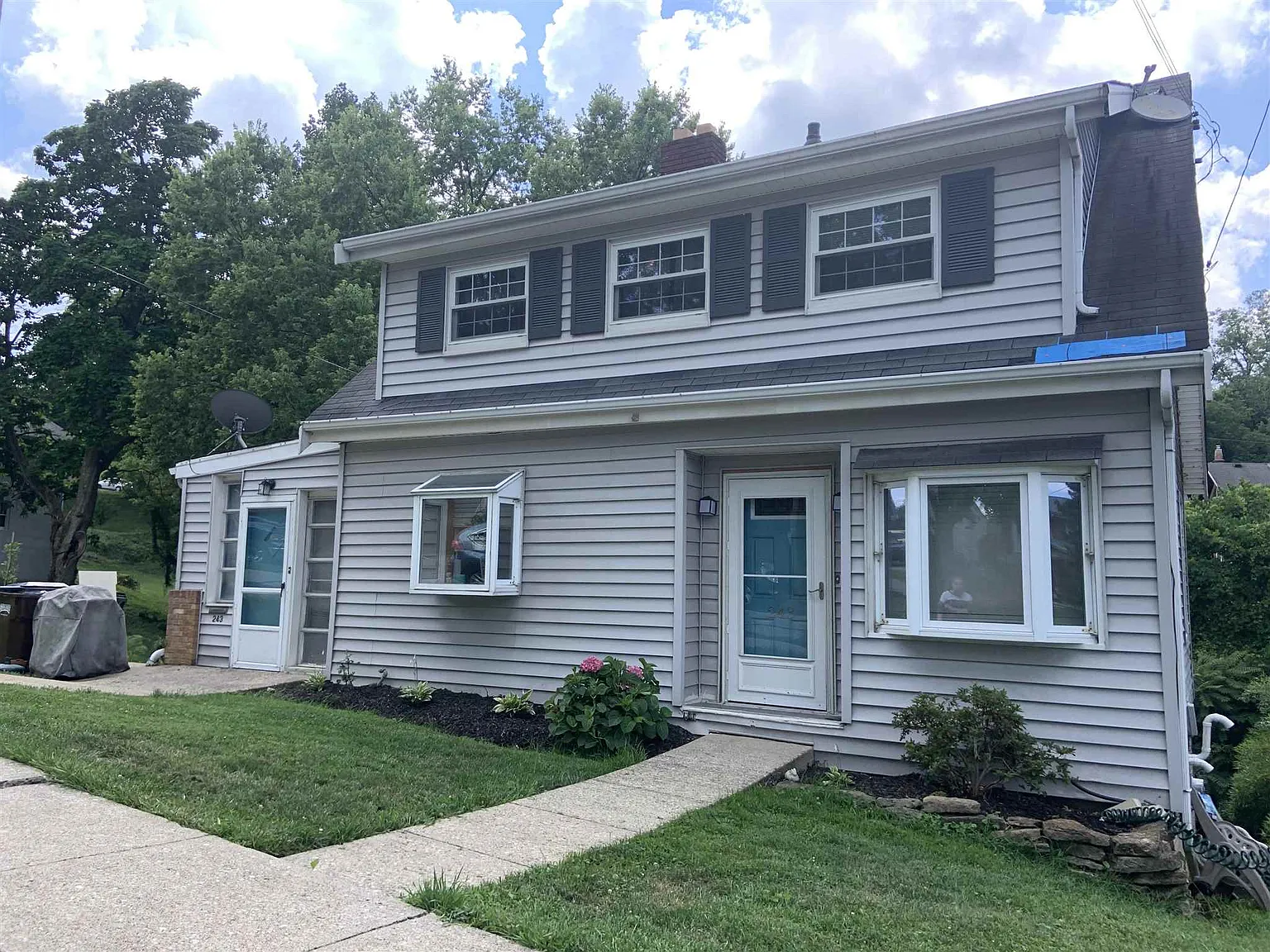 243 Ridgeway Ave photo 1