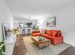 942 Yonge St #224, Toronto, ON