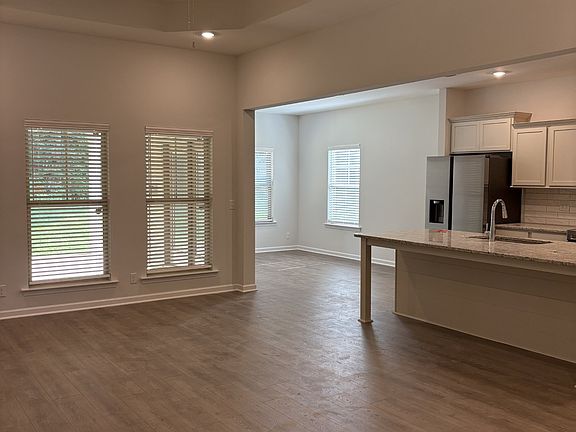 3rd image of 509 Crimper Ln Lot 171