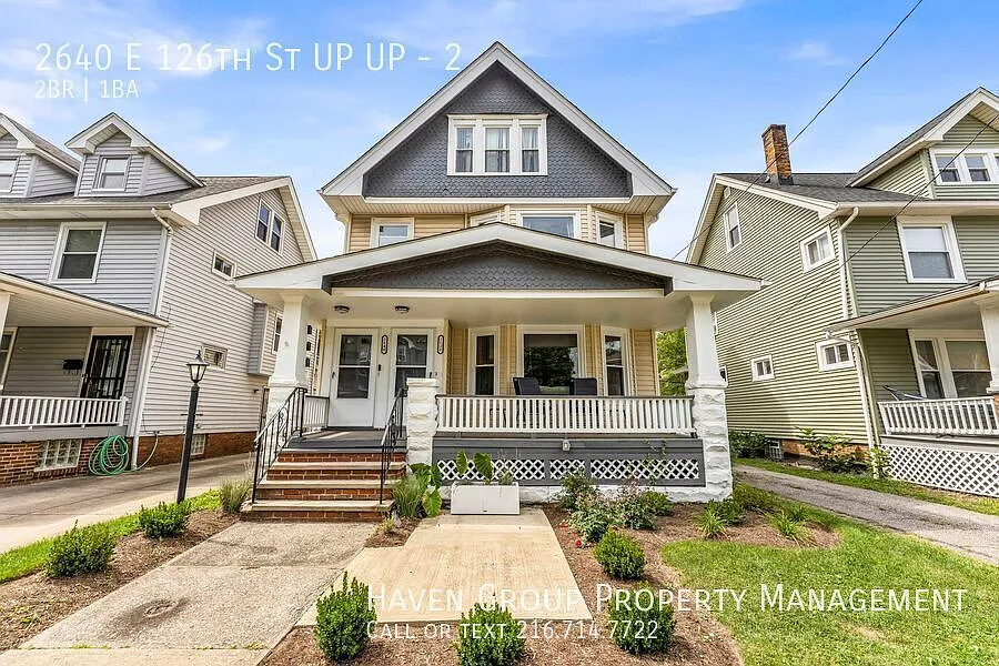 2640 E 126th St #2-UP
