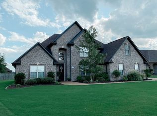 142 Long Leaf Dr, Medina, TN 38355