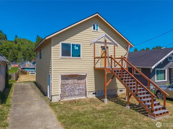 223 Karr Avenue, Hoquiam, WA 98550