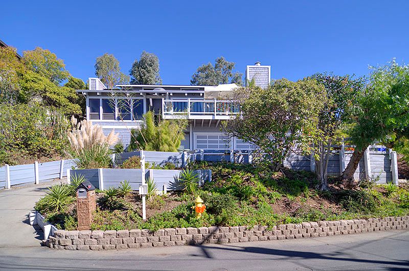 1st image of 15820 E Alta Vista Way