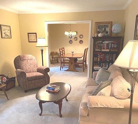 3rd image of 909 Sunfish St