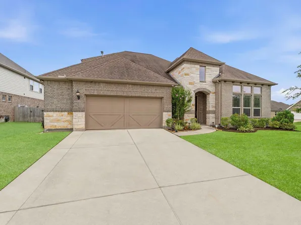 3211 Parker Dr, Pearland, TX 77584