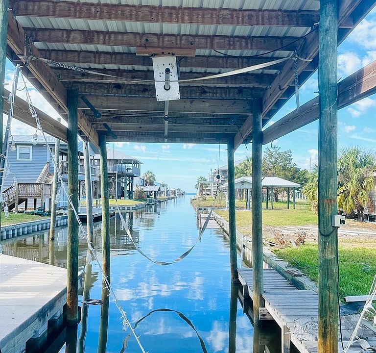 137 W 8th Ave, Horseshoe Beach, FL 32648 Zillow