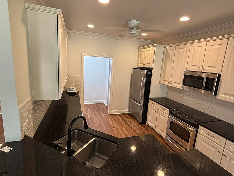 5144 Somersett Ln — Photo 2
