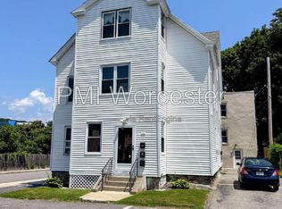 52 Atlanta St, Worcester, MA 01604