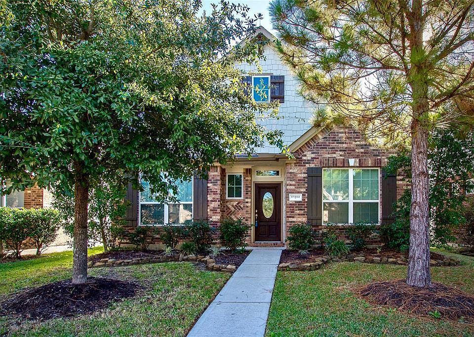 1st image of 17214 Pecos Park Ln