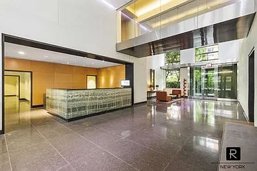 Rented by R New York