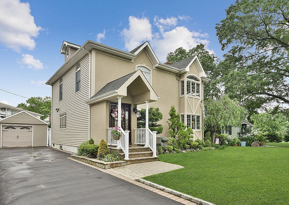 1st image of 877 Southern Dr