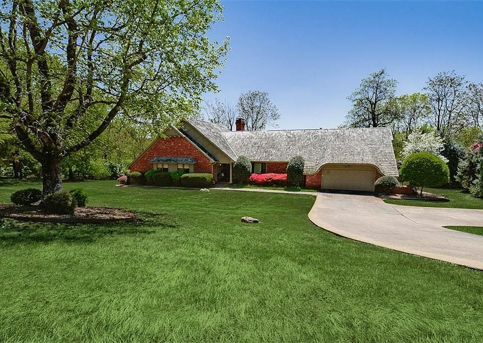 2725 E Hyland Park Rd, Fayetteville, AR 72701 Zillow