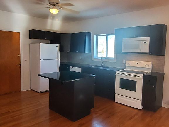 4th image of 36 Raymond St #1