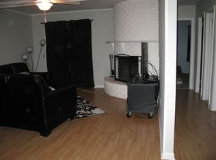 2051 S 69th East Ave, Tulsa, OK 74112