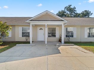 4458 Nobility Ct, Pace, FL 32571