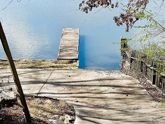 3rd image of 366 Lakeshore Dr Lot 21