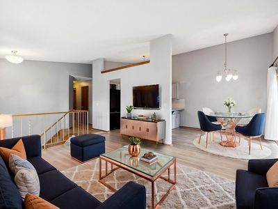 7622 12th St N, Oakdale, MN, 55128