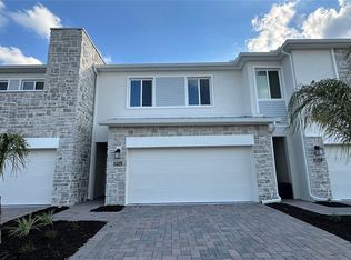 8956 Swing Ln, Davenport, FL 33896