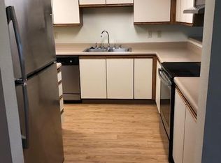 913 Noorvik Ct, Fairbanks, AK 99701