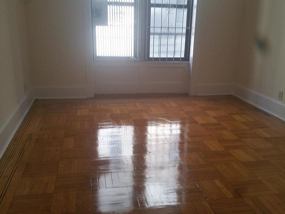 2nd image of 35 Central Park N APT 5B