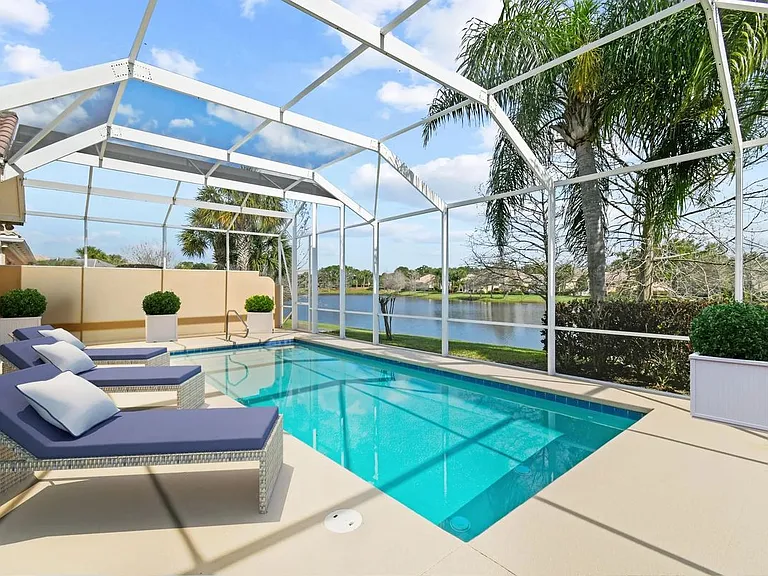 11325 SW Olmstead Dr — Photo 1
