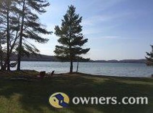 313 E Deer Lake Rd, Boyne City, MI 49712