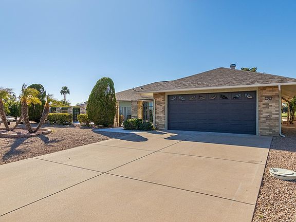 3rd image of 12403 W Banyan Dr