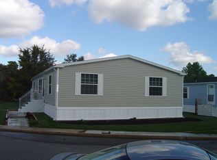 622 6th St, Jackson, NJ 08527