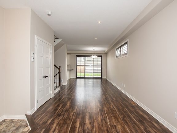 3rd image of 8389 Eva Blvd