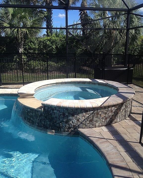 2nd image of 3434 Vanderbilt Dr