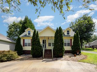 541 Short St SW, Concord, NC 28027