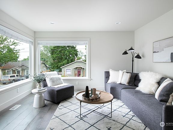 4th image of 12235 N Park Avenue N