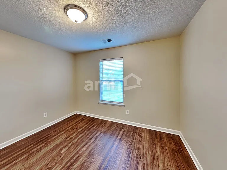 4654 Grove Ct — Photo 18