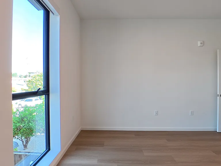 5119 Colfax Ave #201 — Photo 23