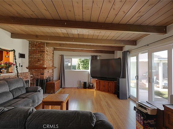 5th image of 16837 Itasca St