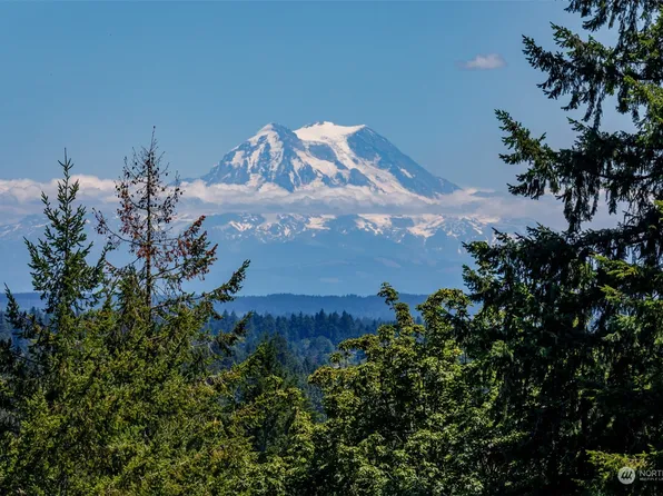 4522 Bush Mountain Drive, Tumwater, WA 98512