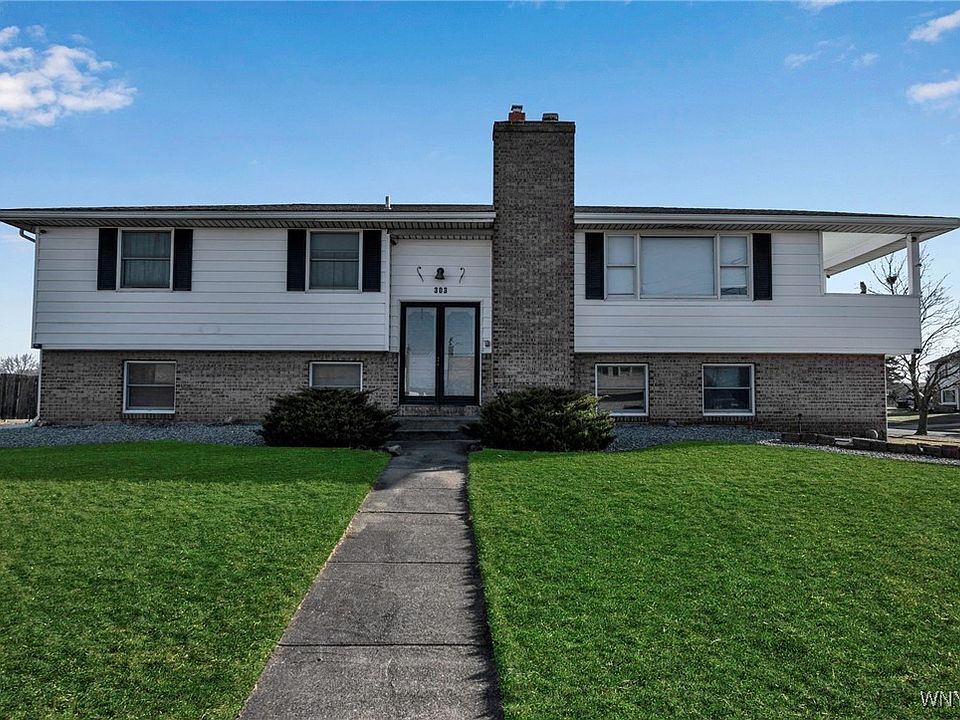 1st image of 303 Wadsworth Ct