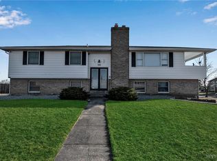 303 Wadsworth Ct, Tonawanda, NY 14150