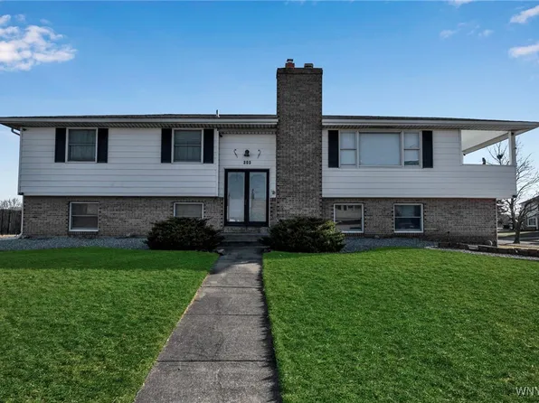 303 Wadsworth Ct, Tonawanda, NY 14150