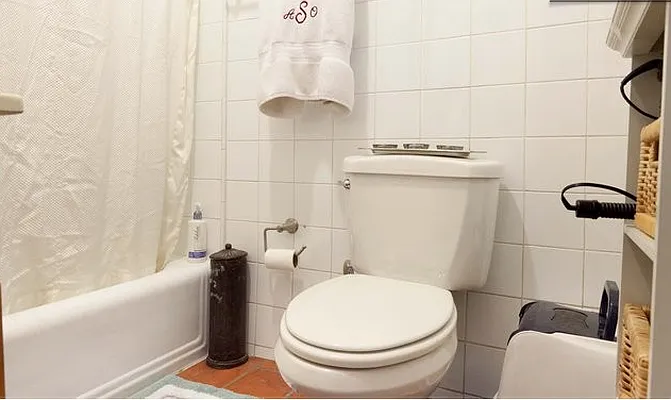 Rented by Friedman Roth Realty | media 21