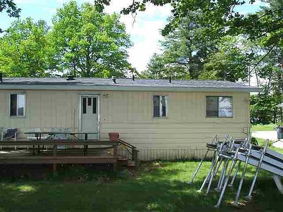 5th image of 621 S Lake Dr