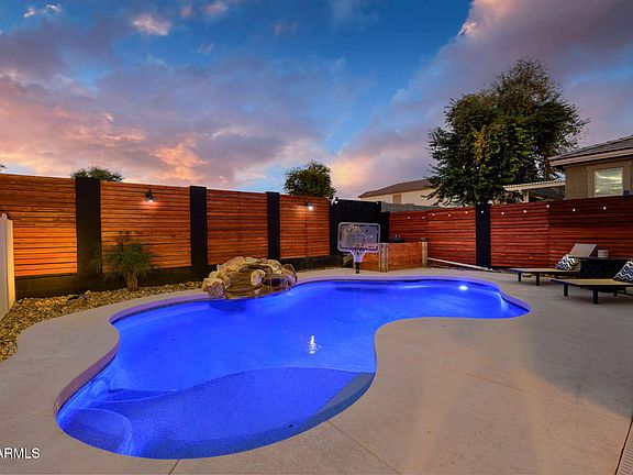 2nd image of 12248 W COUNTRY CLUB Court
