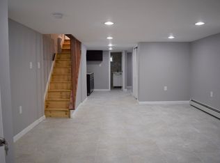 18632 Ilion Ave, Saint Albans, NY 11412
