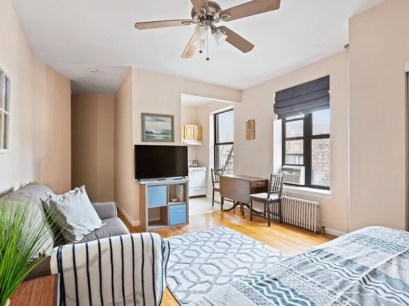11 Saint Nicholas Ave APT 4D, New York, NY 10026